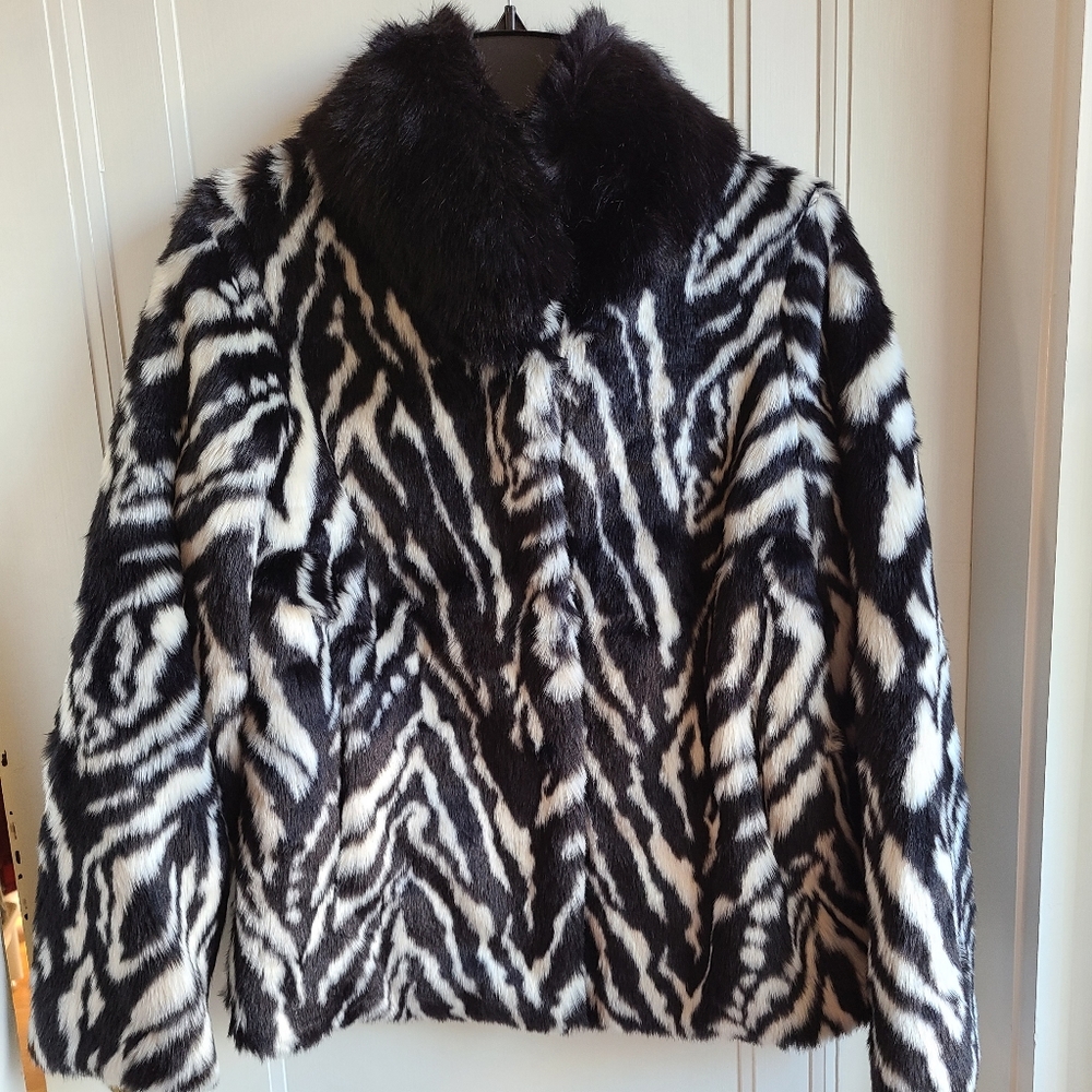 Sam Edelman Zebra Stripe Faux Fur Jacket - Picture 10 of 15